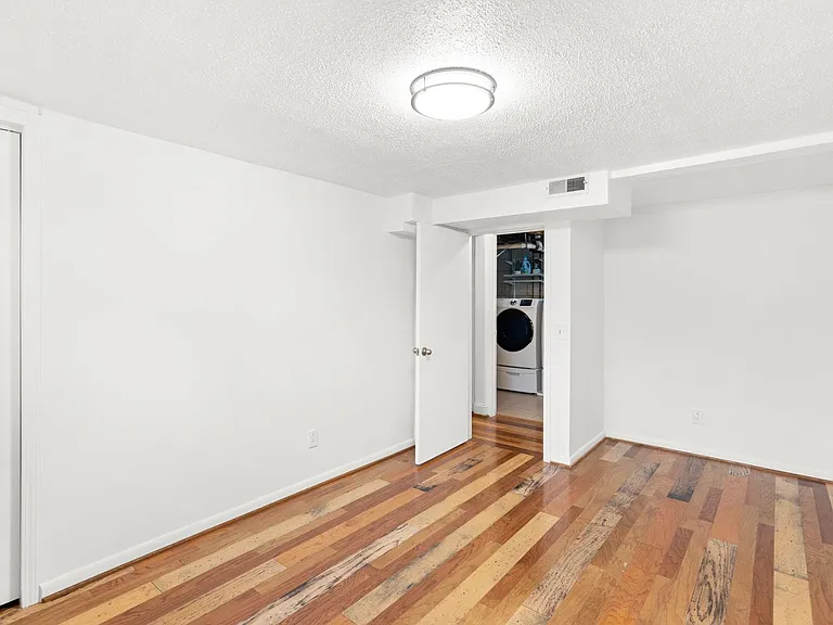 613 Nashua Ln — Photo 18