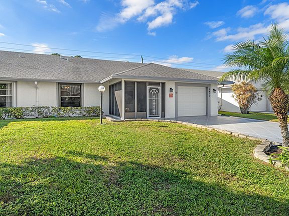 3rd image of 5420 Crystal Anne Drive