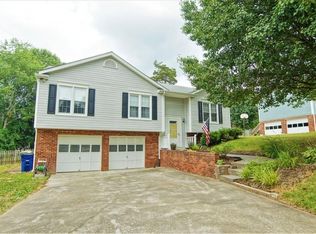 1637 Bridgton Rd, Winston Salem, NC 27127