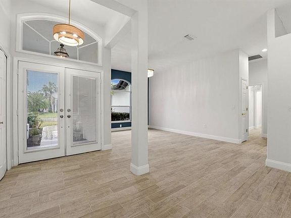3rd image of 507 Cheval Dr