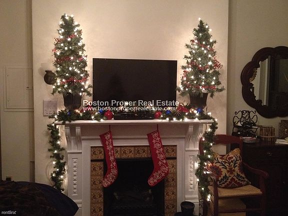 31 Gloucester #2R Boston - Back Bay Unit Photo 12