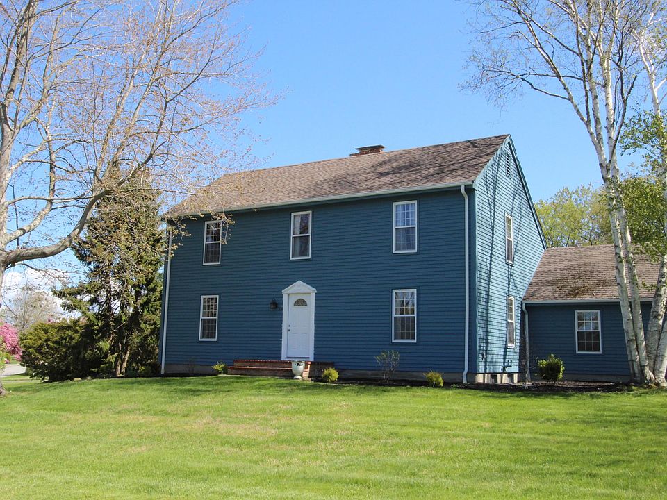 Sweet Farm Rd located in the Hilltop neighborhood