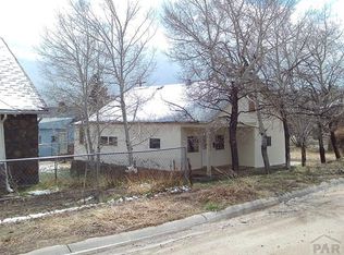 215 1/2 W 1st St, Walsenburg, CO 81089