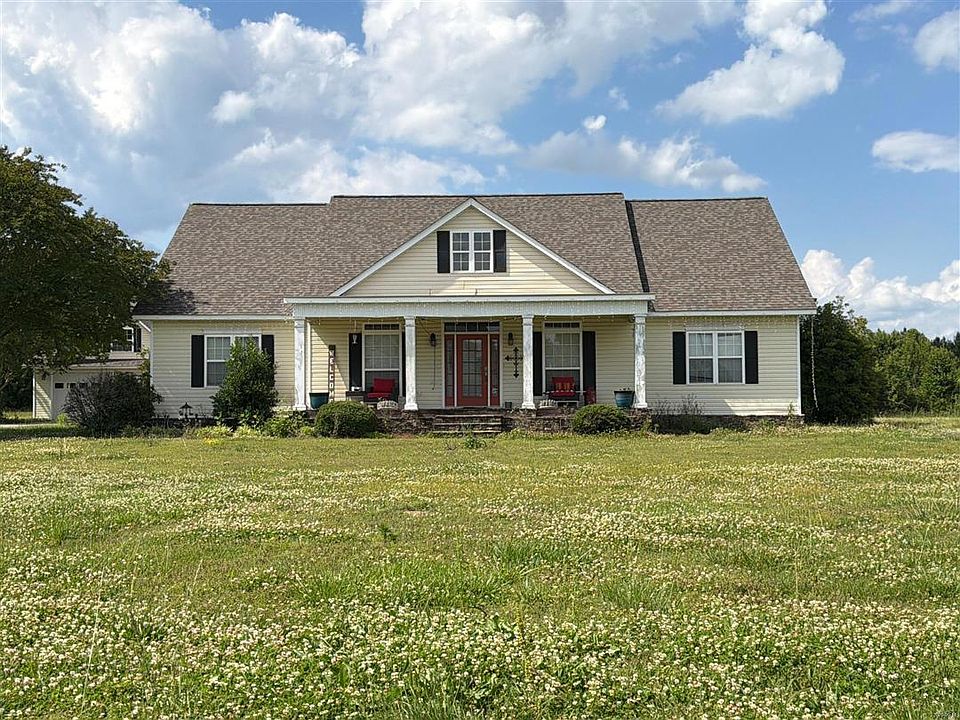 1st image of 335 Campbell Rd