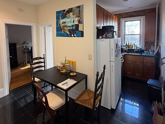3rd image of 40 Hemenway St #12