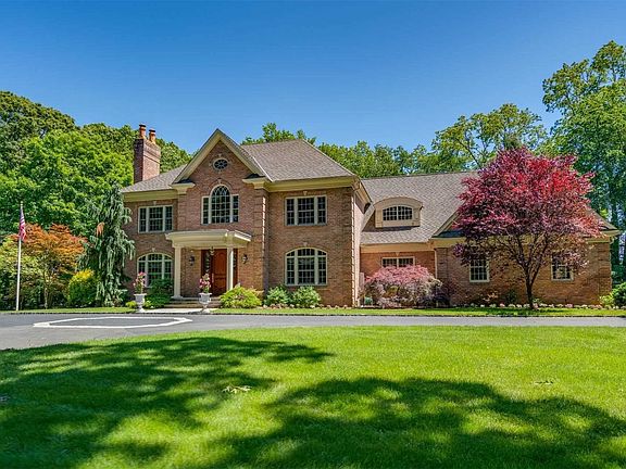 3rd image of 12 Timberland Ln