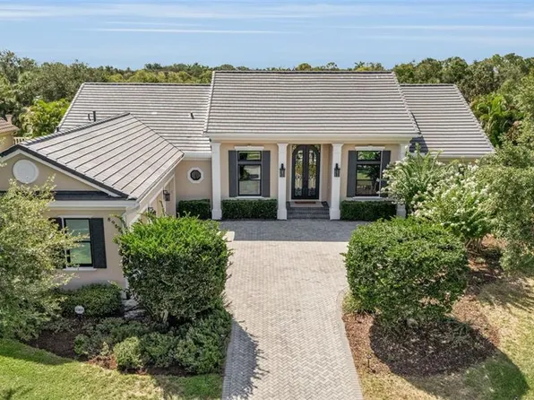 8986 Bloomfield Blvd, Sarasota, FL 34238
