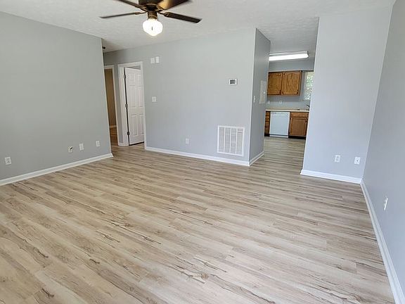 2nd image of 7520 Glen Walker Ln