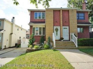 394 Barlow Ave, Staten Island, NY 10308