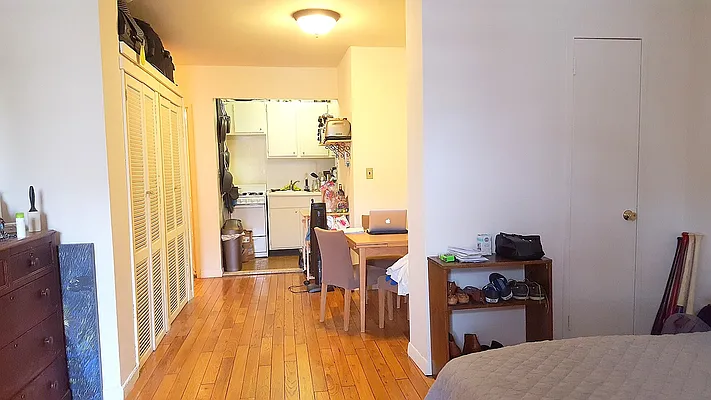 Rented by Manhattan Spaces | media 23