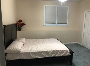 2 Sycamore Rd, Shrewsbury, MA 01545