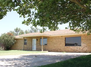 708 N Arizona St, Shamrock, TX 79079