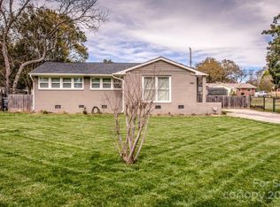 4001 Glenstar Ter, Charlotte, NC 28205