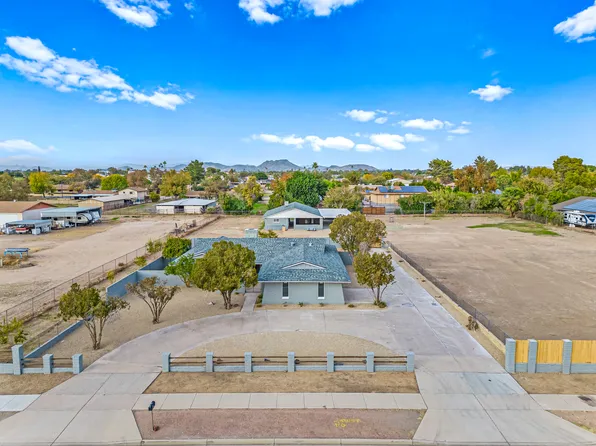 4812 W Greenway Rd, Glendale, AZ 85306