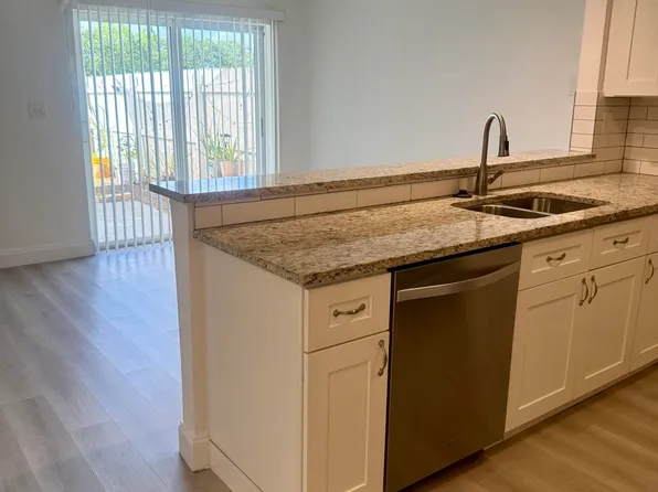 7500 NW 75th St, Tamarac, FL 33321