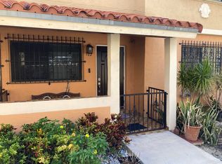 2765 W 61st Pl APT 102, Hialeah, FL 33016