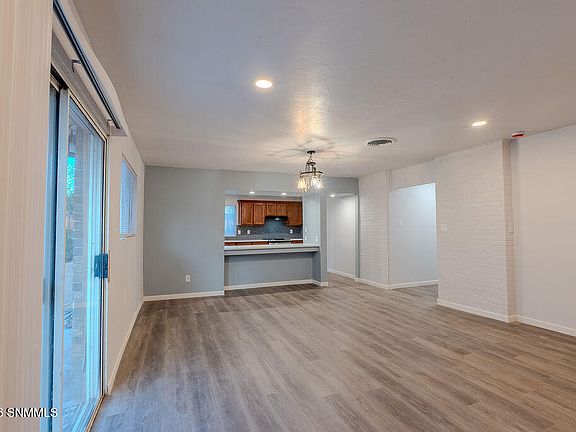 5th image of 1335 Myrtle Ave