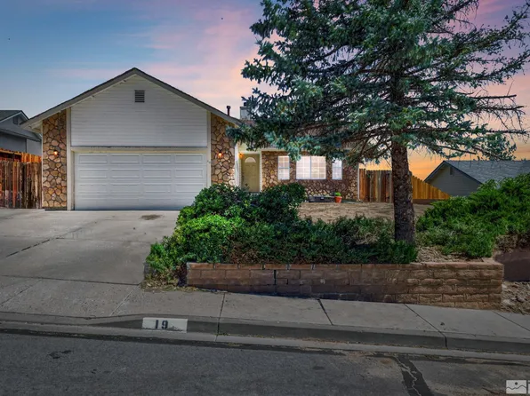 19 Manzanita Ter, Carson City, NV 89706