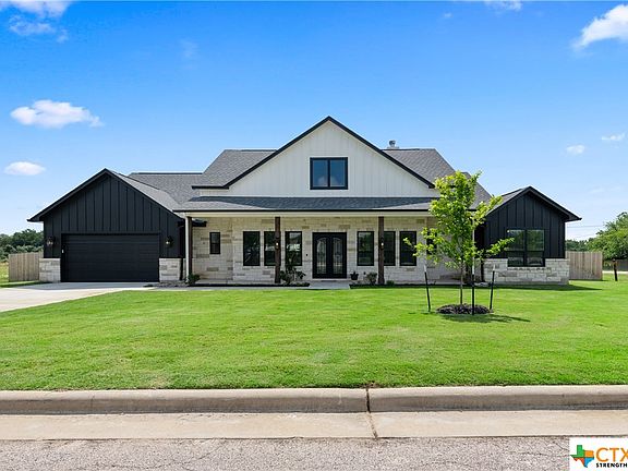 2nd image of 101 Chelsea Cir