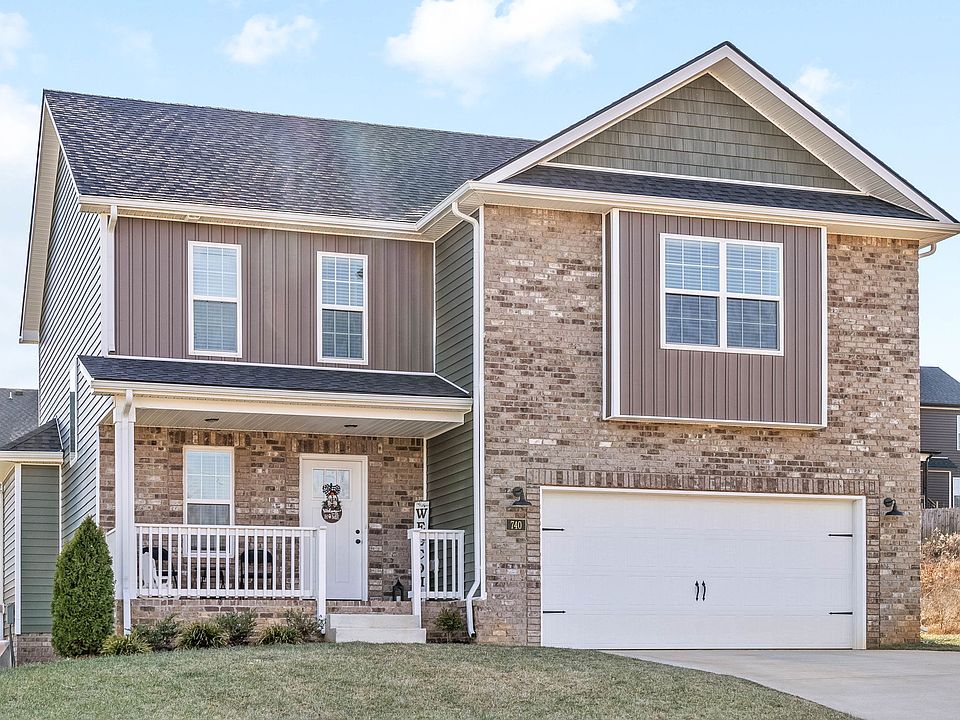 1st image of 740 Banister Dr