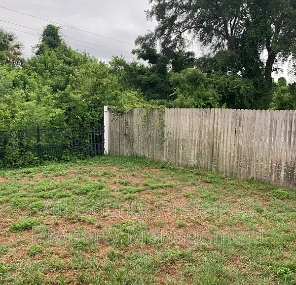 1149 Macon Dr — Photo 5