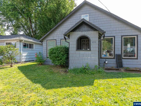 3250 Abrams Ave NE, Salem, OR 97301