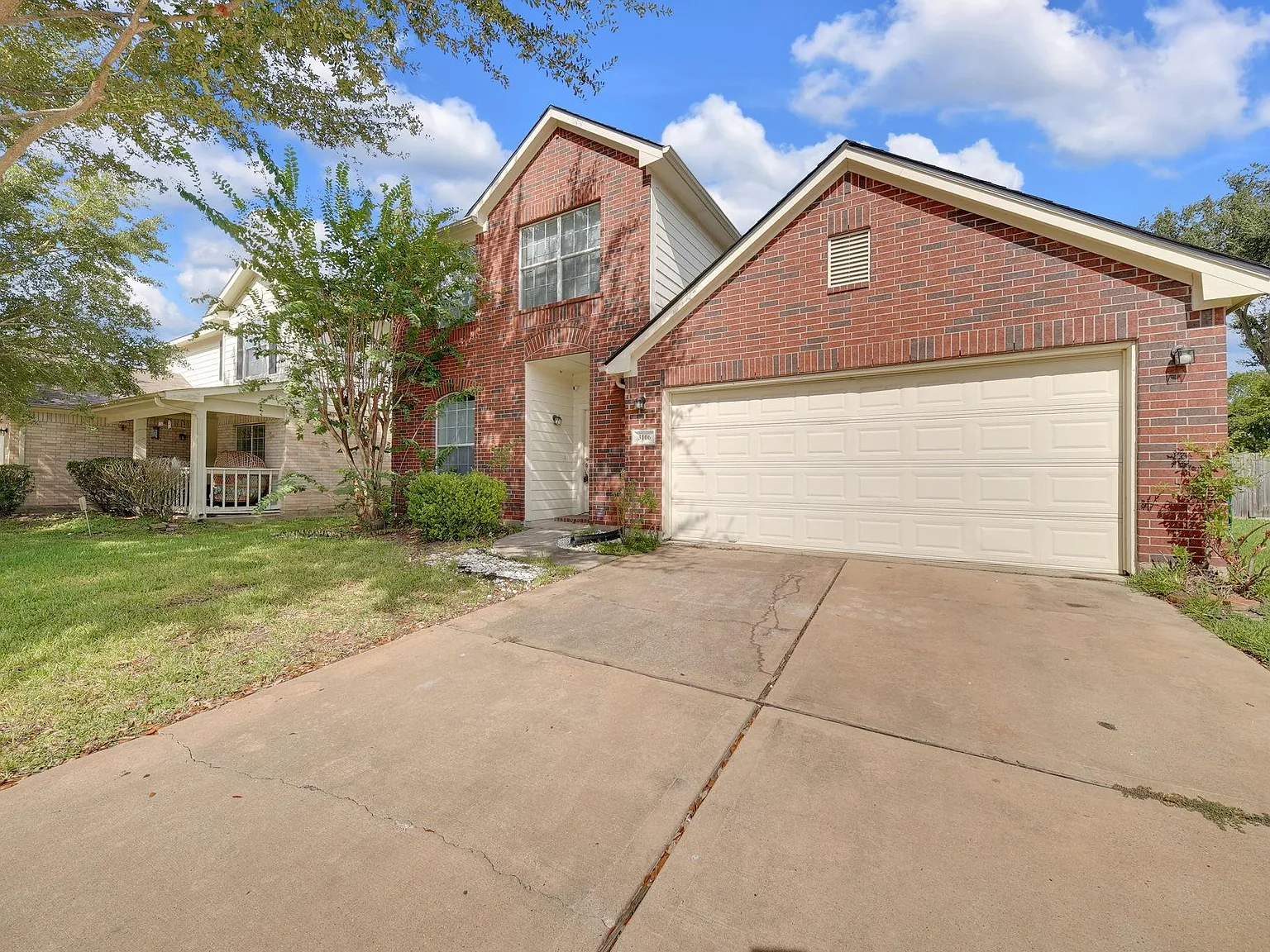 4 bed, 2.5 bath, 1859 sqft, $2,500 — Photo 2