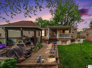 12803 Aurora Plz, Omaha, NE 68164