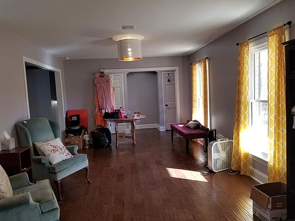 4th image of 3320 Hickory Crest Dr NW