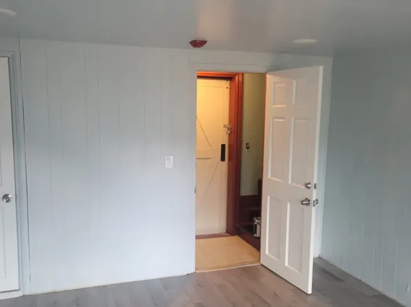 (undisclosed Address), Providence, RI 02909