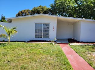184 SE Serenata Ct, Port Saint Lucie, FL 34983