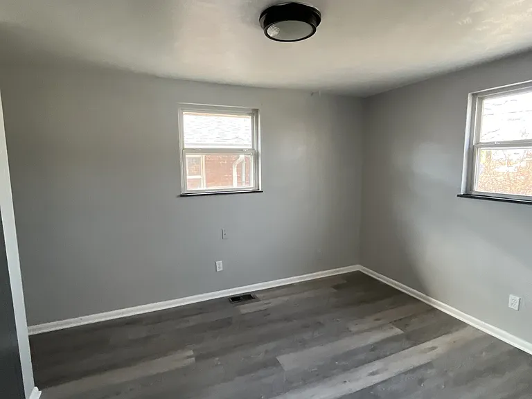 2257 Hepburn Ave #B — Photo 3