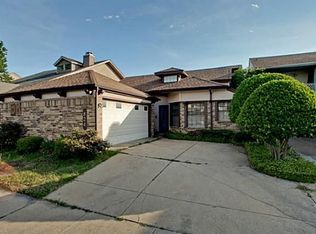 824 Pavillion St, Dallas, TX 75204