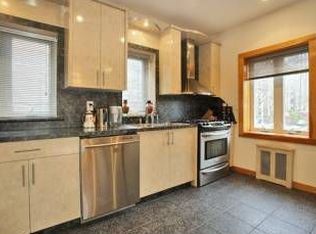 10261 62nd Dr, Flushing, NY 11375