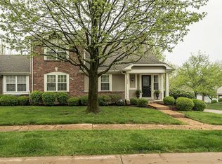 1908 Baxter Ridge Dr, Chesterfield, MO 63017