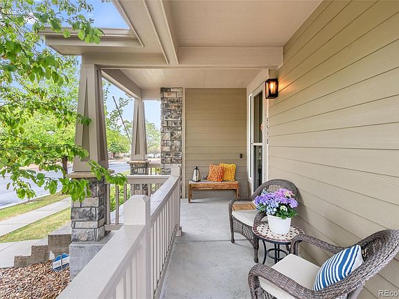 3rd image of 5538 W 73rd Place