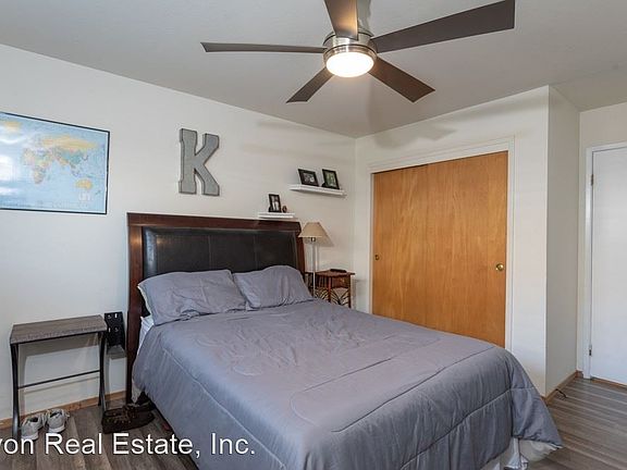 5th image of 712 Garcia Ave