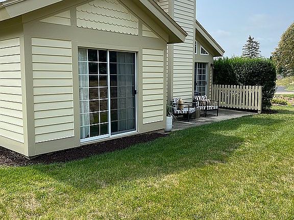 4th image of 1701 Cottage Dr