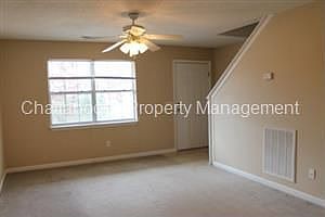 5th image of 86 Timothy Dr