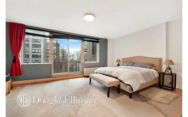 Rented by Douglas Elliman | media 17