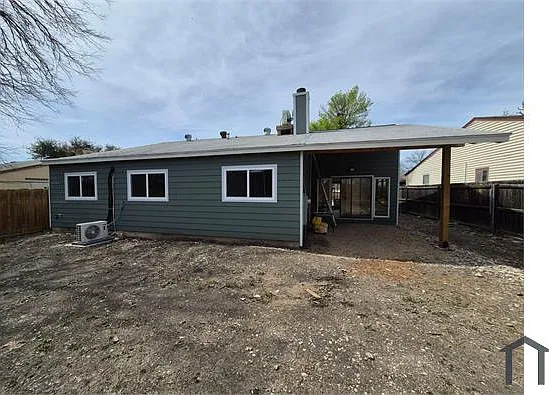 4018 Sunrise Cove Dr — Photo 31