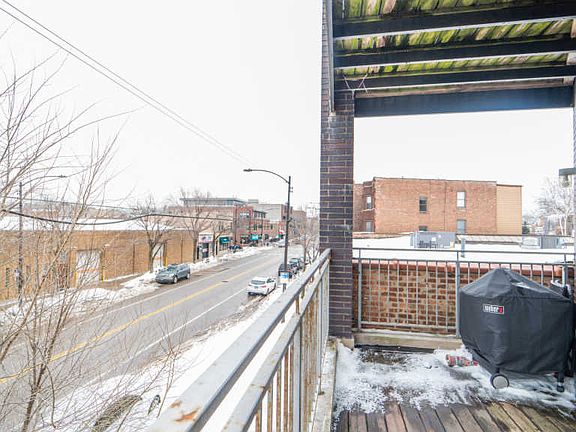 5th image of 2621 W Chicago Ave APT 2
