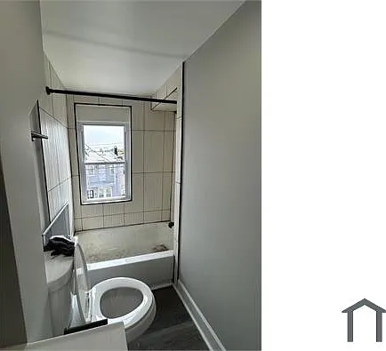 421 N Glover St — Photo 11