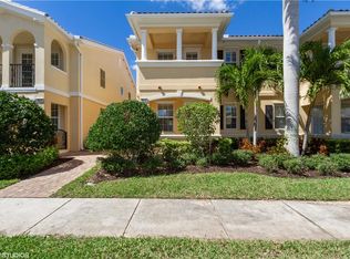8073 Chianti Ln, Naples, FL 34114