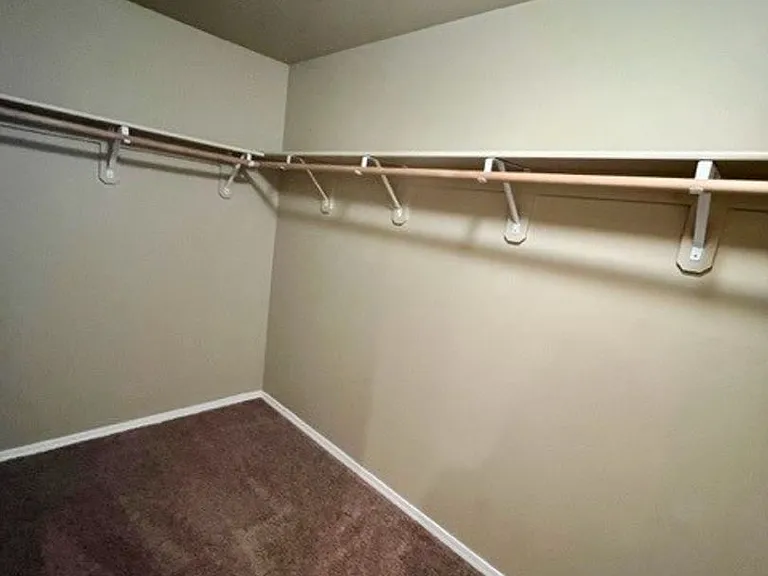 19701 Aspen Meadows Dr — Photo 13