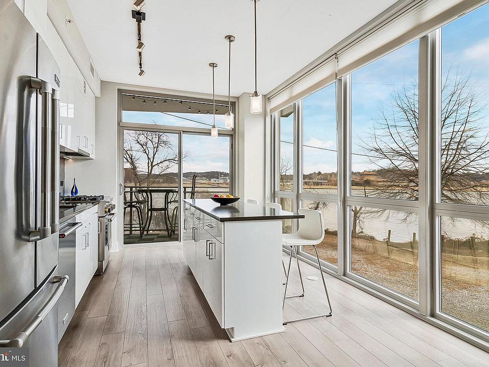 1st image of 88 V St SW APT 201