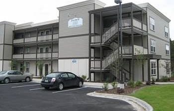 1st image of 2410 39th St APT 101