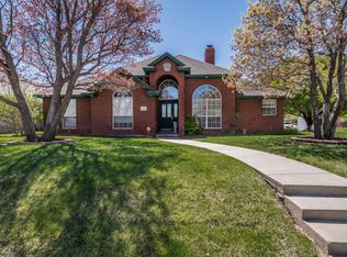6831 Glenoak Ln, Amarillo, TX 79109