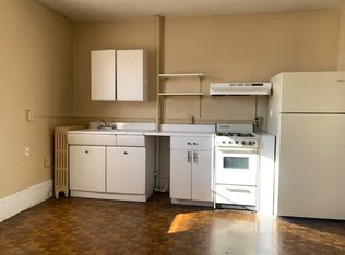 1416 N 2nd St APT 3, Harrisburg, PA 17102
