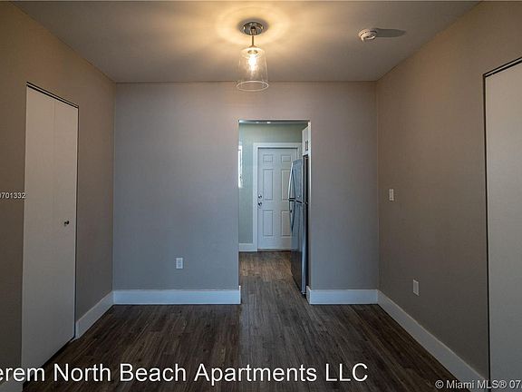 5th image of 7617 Carlyle Ave APT 8